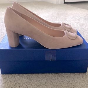 NWT never worn beige suede pumps Stuart Weitzman